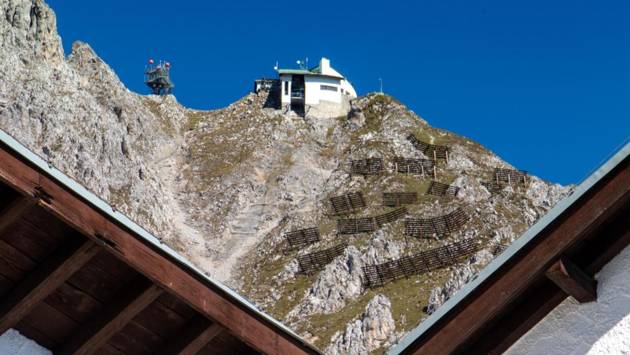 Cafe Pension Alpina Innsbruck Exterior foto